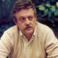 KURT VONNEGUTDAN YAXŞI YAZMAĞIN 7 QAYDASI